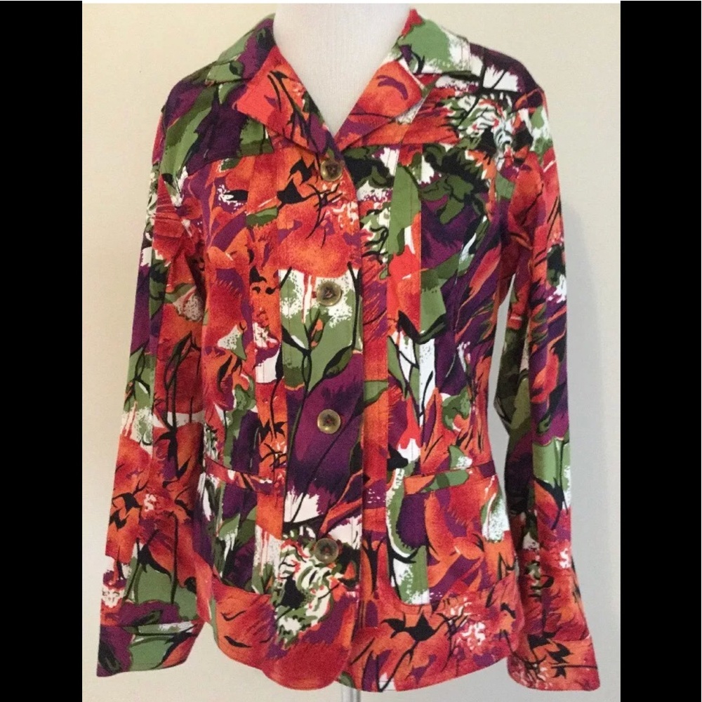 Chico’s floral jacket size 0 bright colors NWT